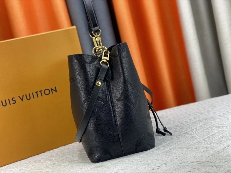Vibrant LX Bucket Bags 15550