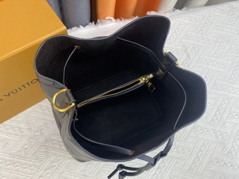 Vibrant LX Bucket Bags 15550