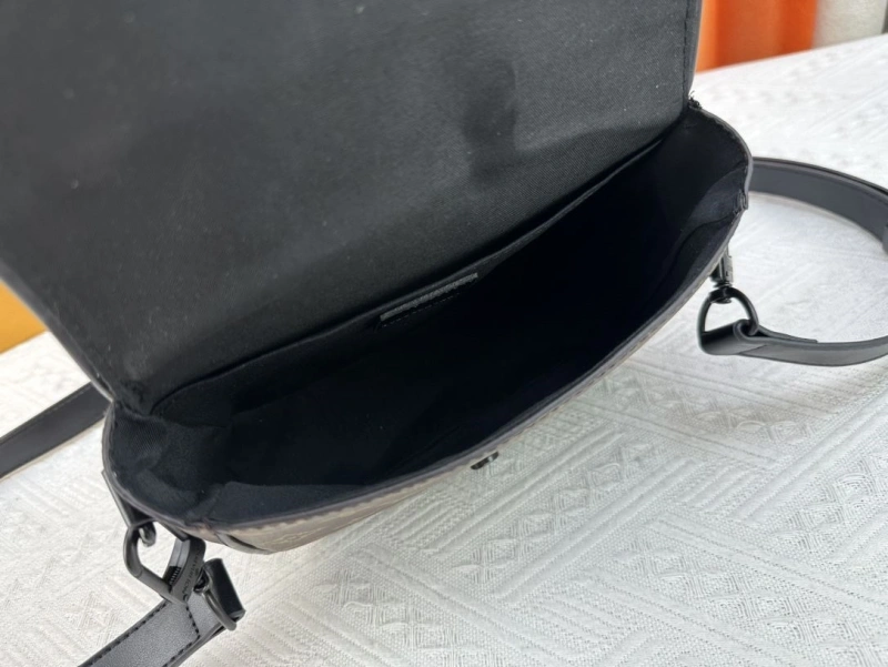 Breathable LX Satchel bags 14984