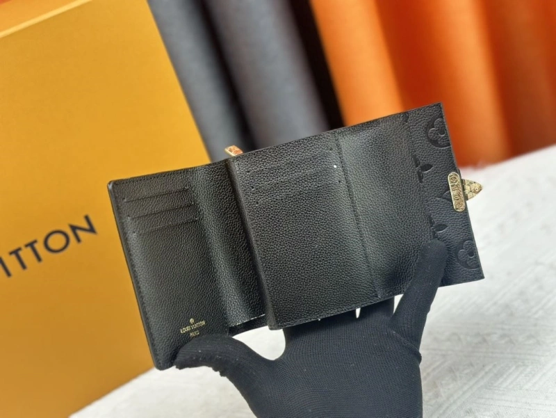 Stylish LX Wallets 13438