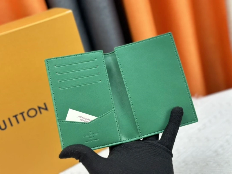 LX Wallets WellDesigned 13419