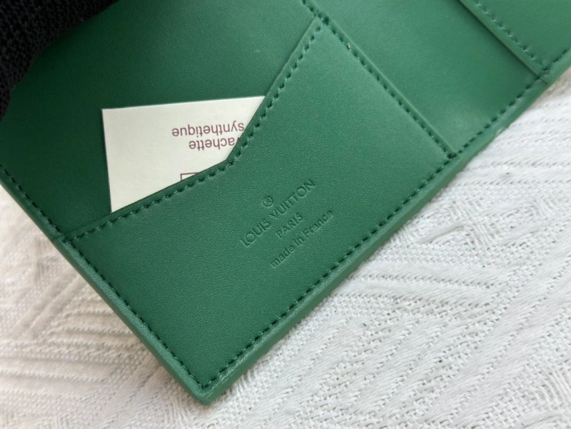 LX Wallets WellDesigned 13419