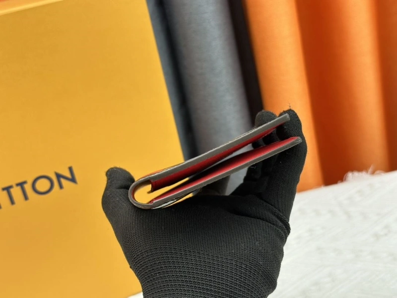 Comfortable LX Wallets 13400