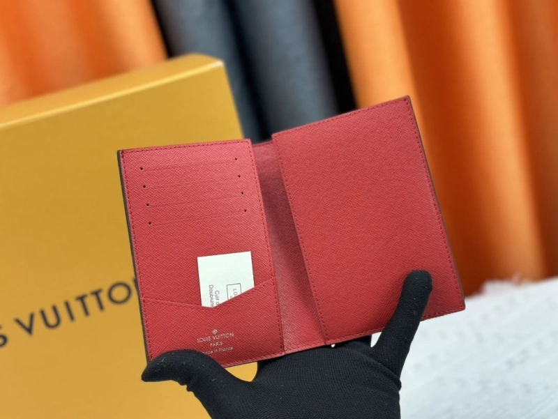 Affordable LX Wallets 13405