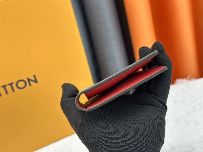 Affordable LX Wallets 13405