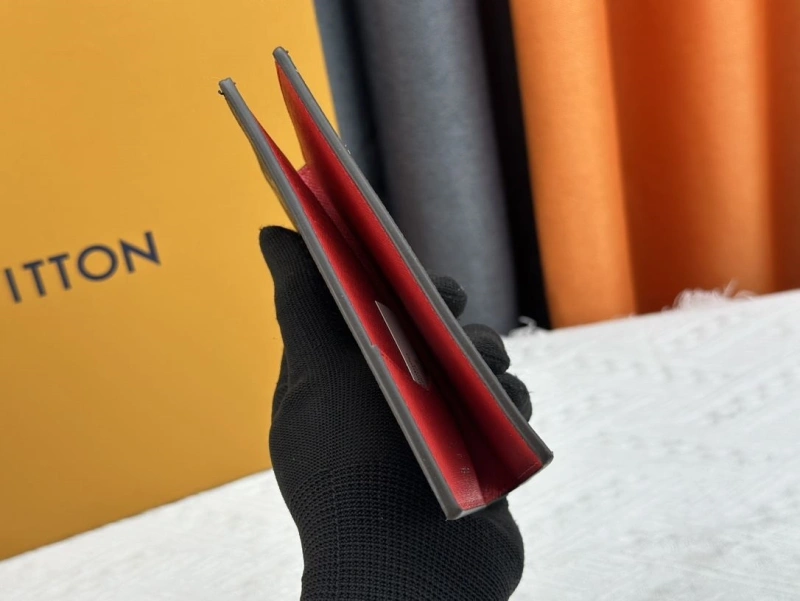 Affordable LX Wallets 13405