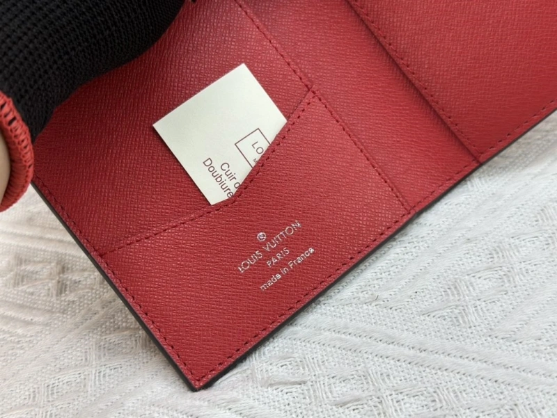 Affordable LX Wallets 13405