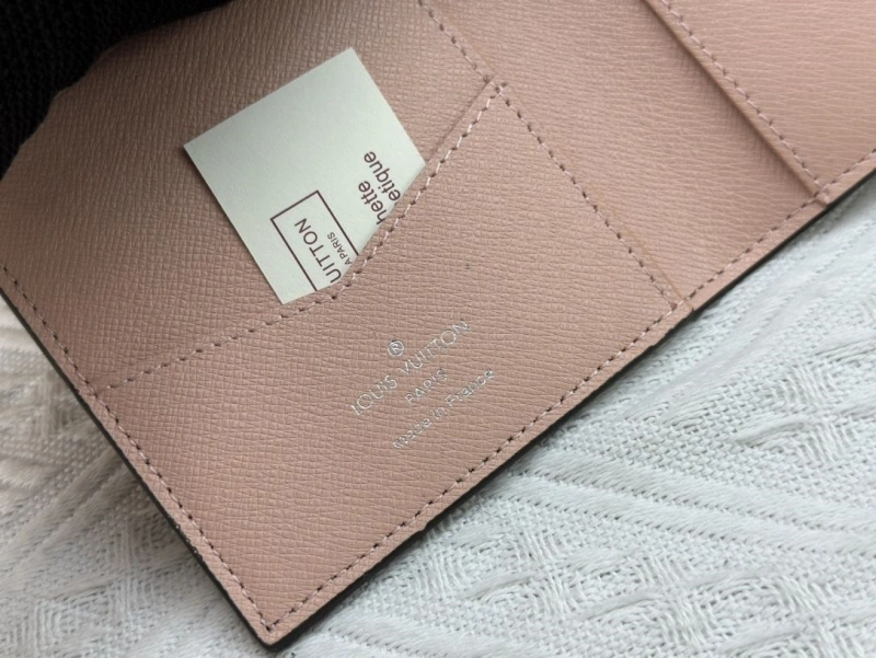 Comfortable LX Wallets 13392