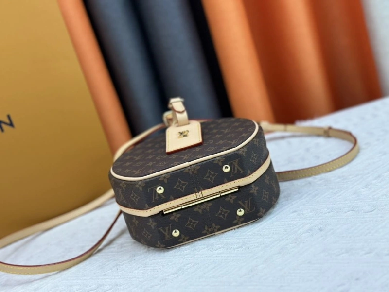 Classic LX Round Bags 15238