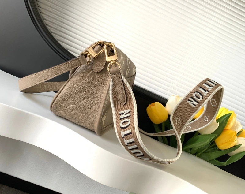 EyeCatching LX Satchel bags 14973