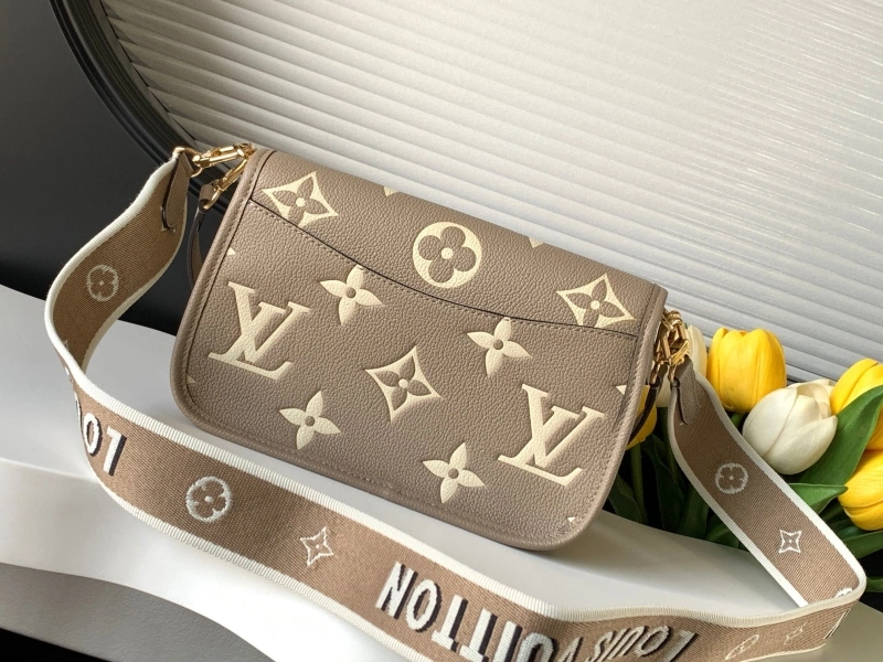 EyeCatching LX Satchel bags 14973