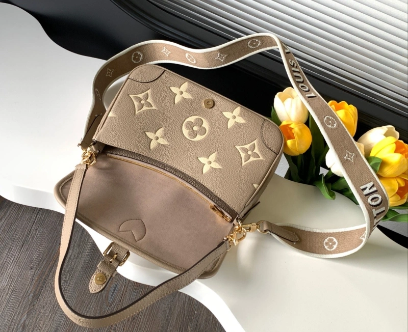 EyeCatching LX Satchel bags 14973
