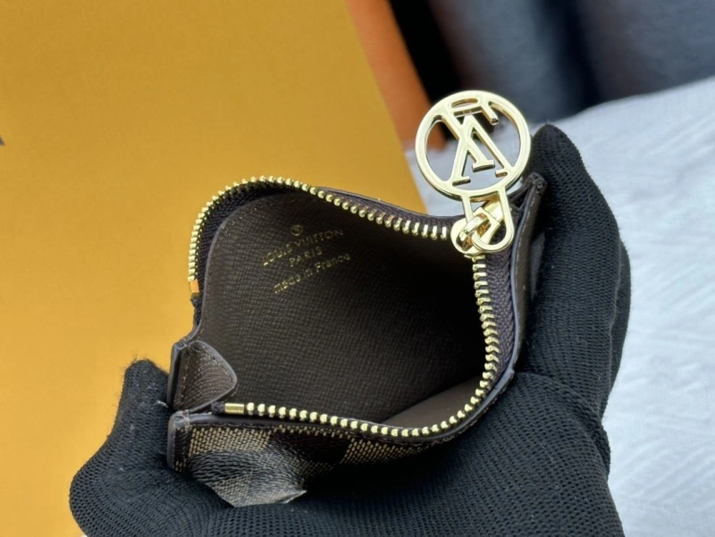 Refined LX Wallets 13379