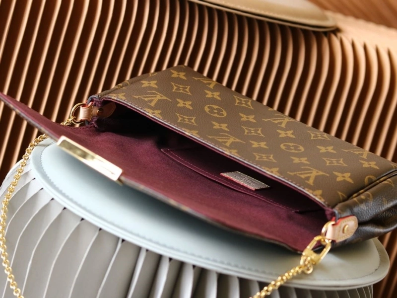DailyWear LX Clutch Bags 15336