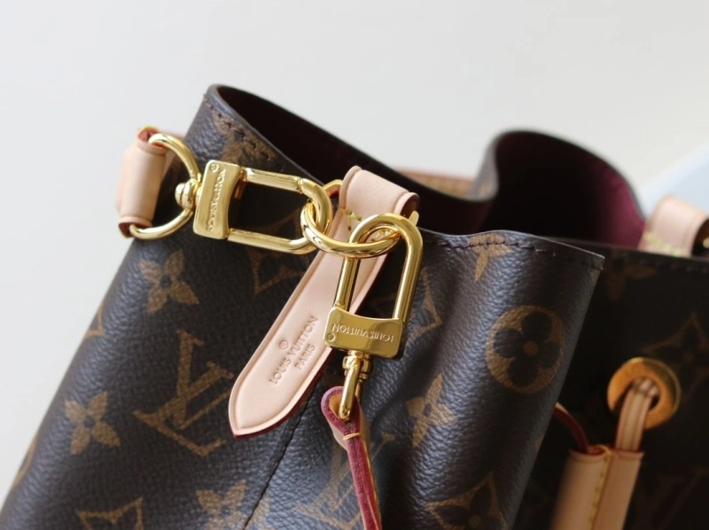 Functional LX Bucket Bags 15541
