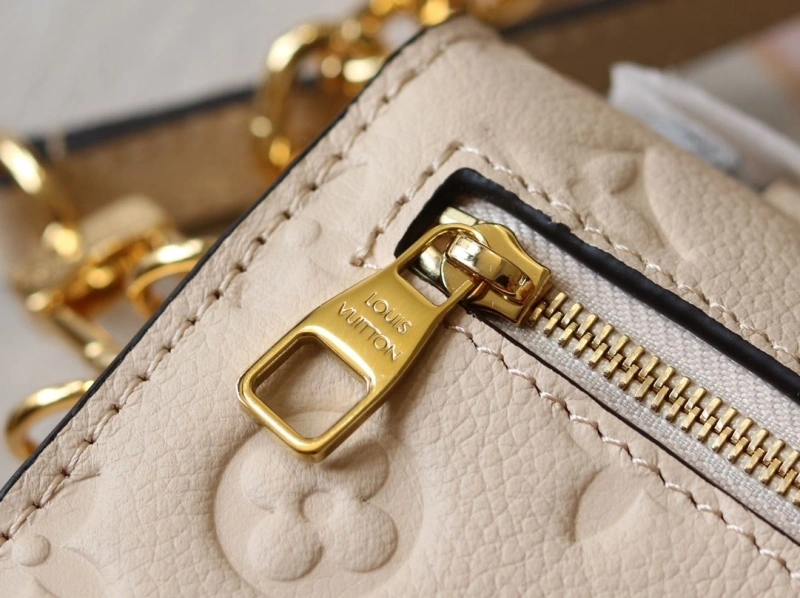 LX Satchel bags Versatile 14946