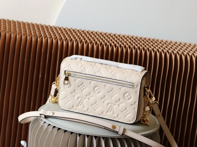LX Satchel bags Versatile 14946