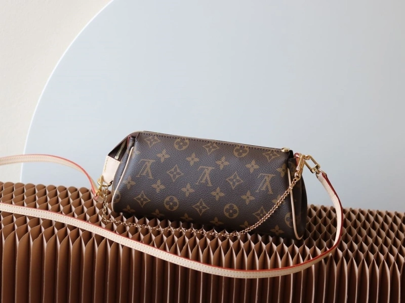 LX Satchel bags Popular 14931