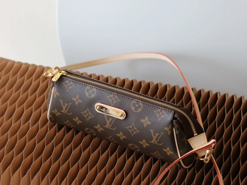 LX Satchel bags Popular 14931