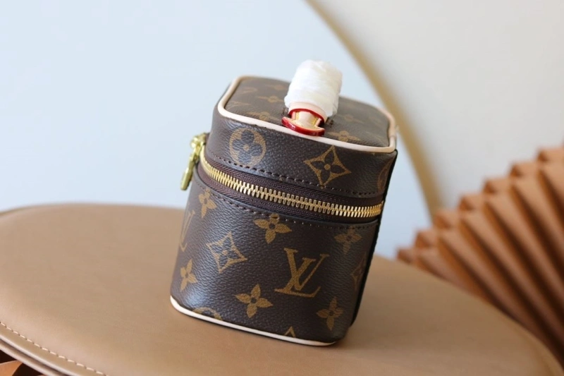 Trendy LX Cosmetic Bags 15285