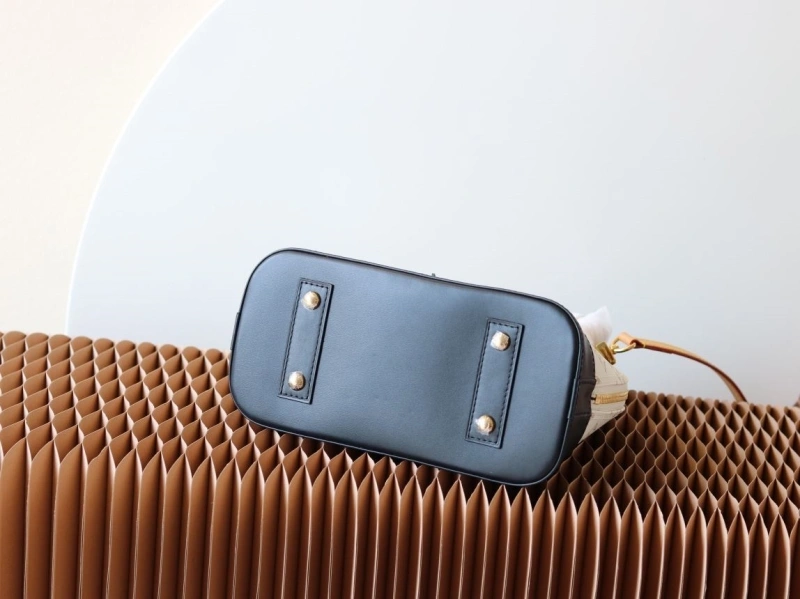 Stylish LX Top Handle Bags 13909