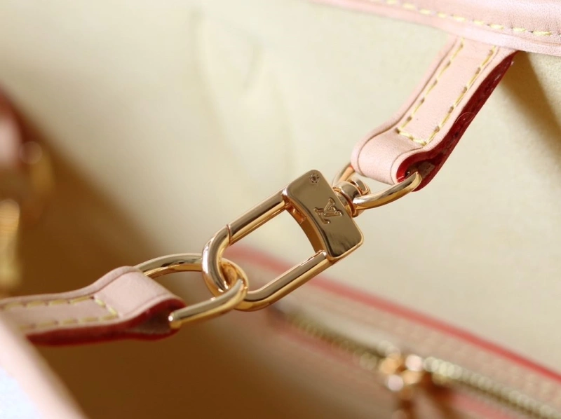 Affordable LX Shopping Bags 14348