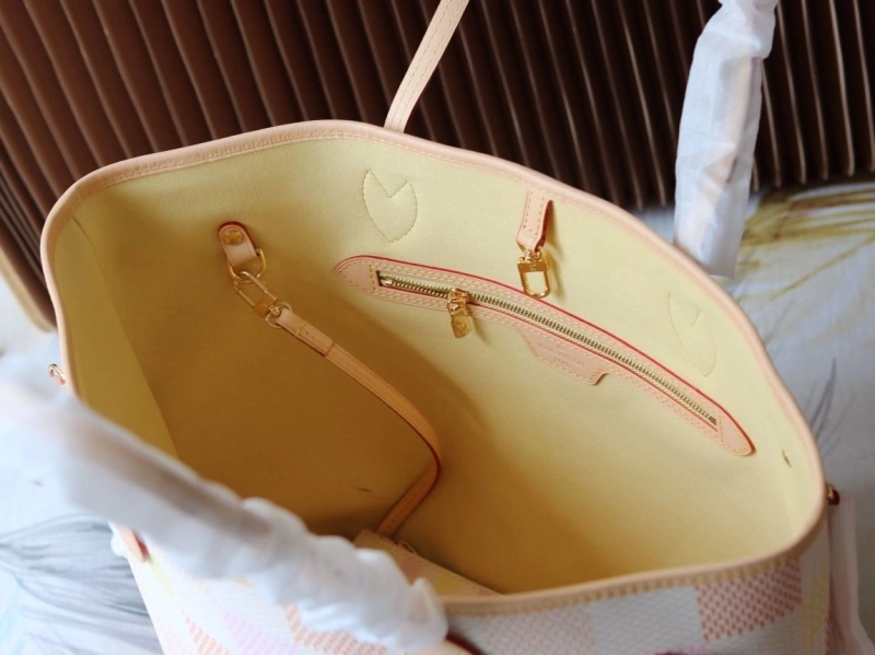 Affordable LX Shopping Bags 14348