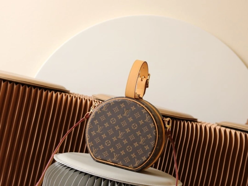 Lightweight LX Round Bags 15229
