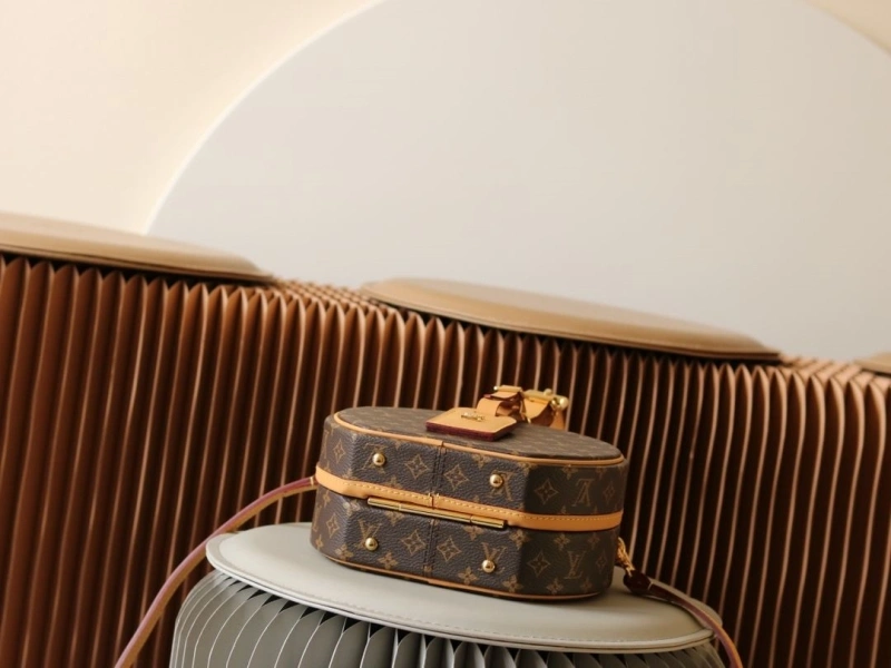 Lightweight LX Round Bags 15229