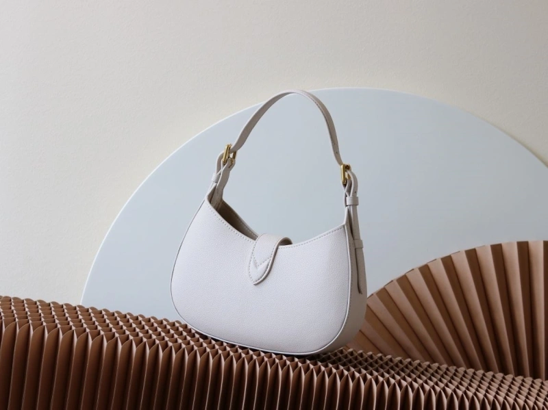 LX Top Handle Bags Classic 13908