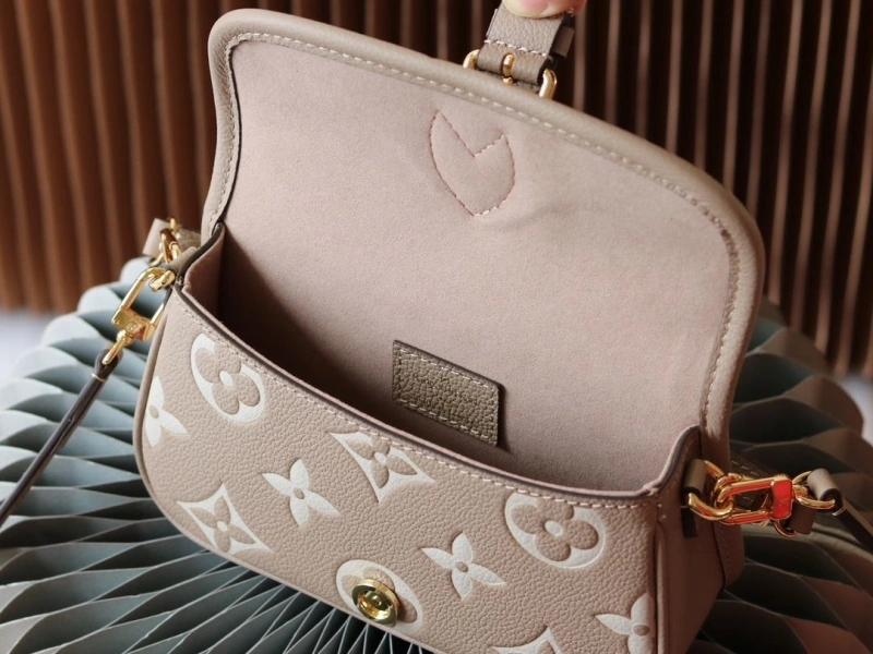 Sleek LX Satchel bags 14925