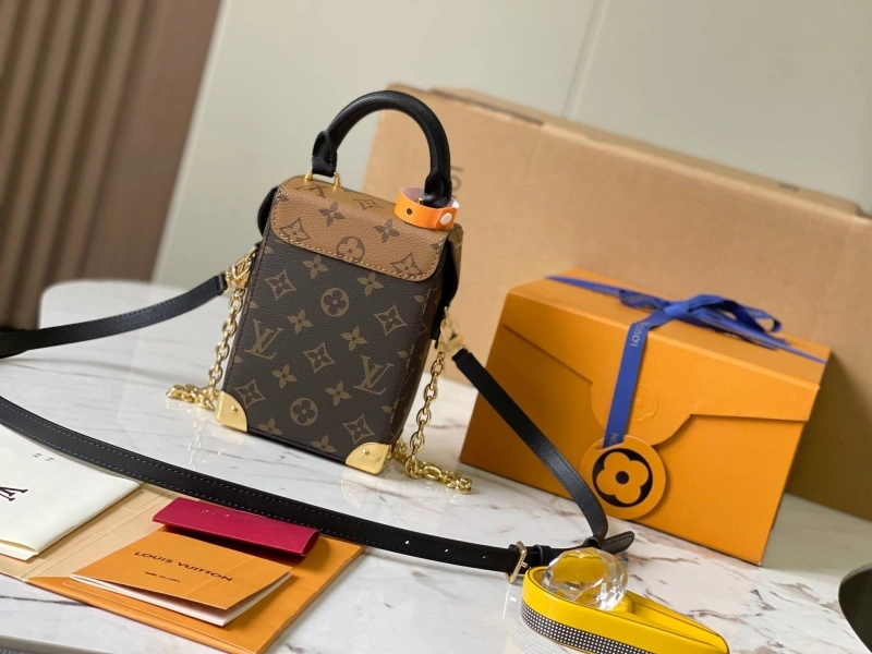 LX Top Handle Bags EyeCatching 13890