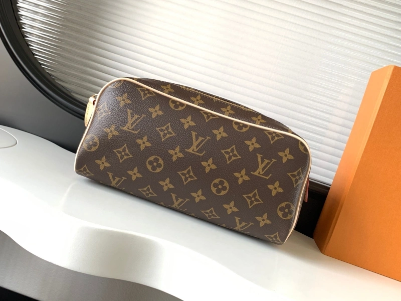 LX Cosmetic Bags Unique 15301