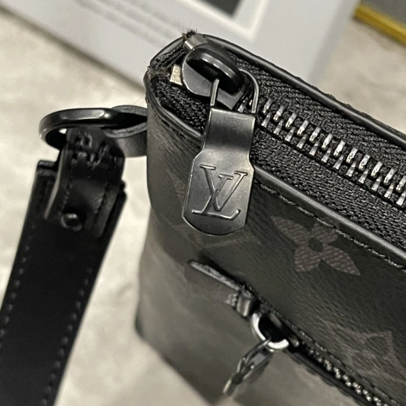 Durable LX Clutch Bags 15324