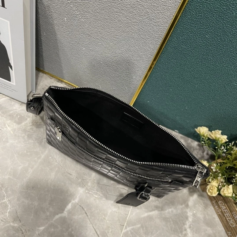 Fashionable LX Clutch Bags 15321