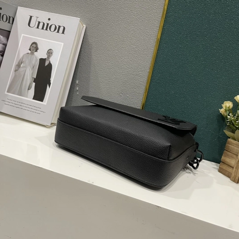 LX Satchel bags Classic 14827