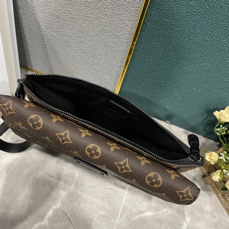 Timeless LX Clutch Bags 15319