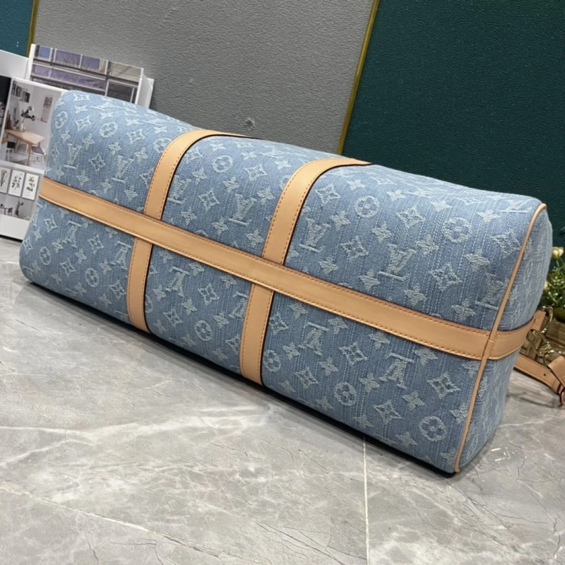 Trendsetting LX Travel Bags 13705