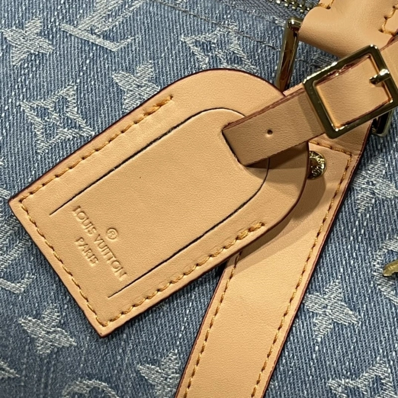 Trendsetting LX Travel Bags 13705