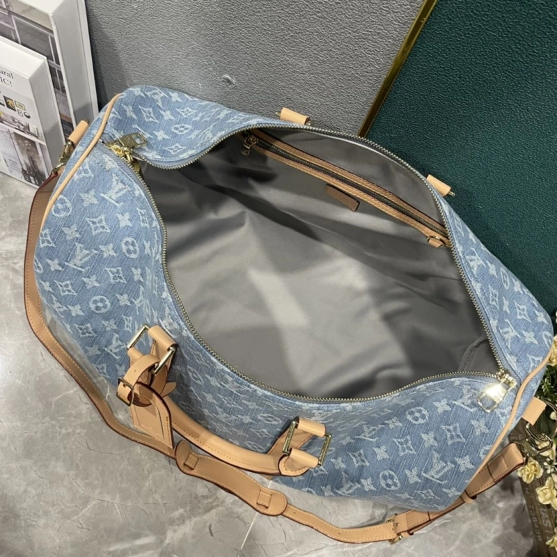Trendsetting LX Travel Bags 13705
