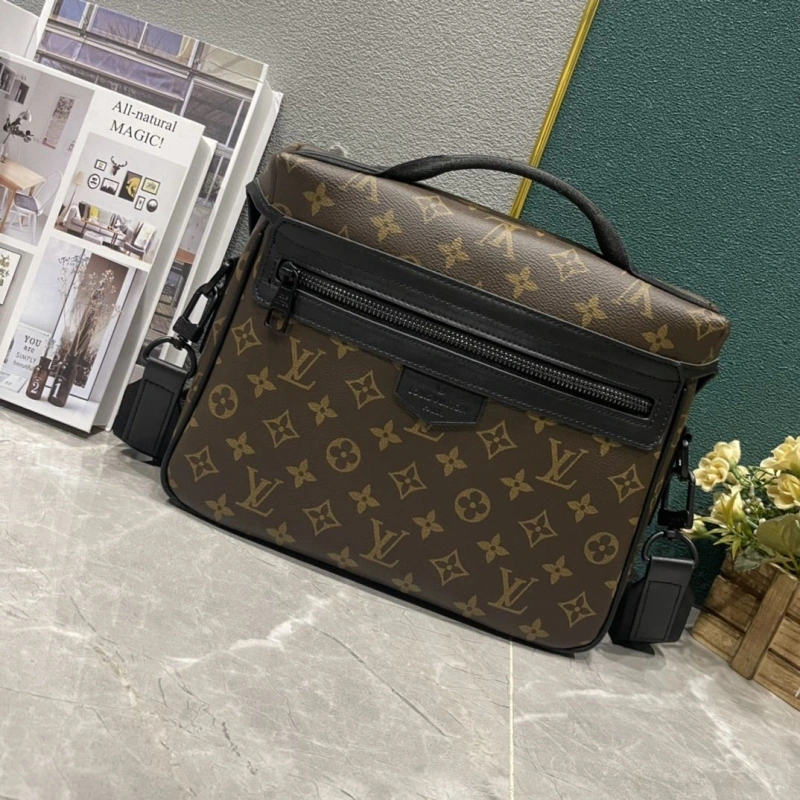 Trendsetting LX Satchel bags 14786