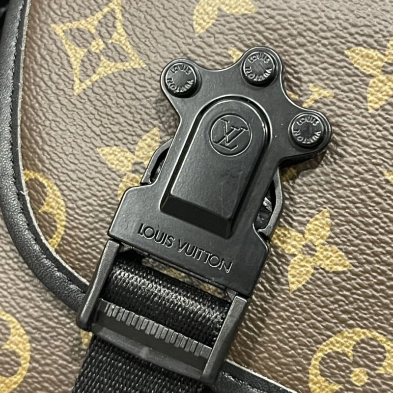 Trendsetting LX Satchel bags 14786
