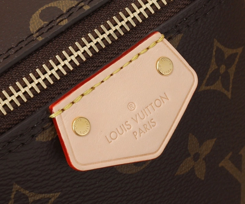 LX Cosmetic Bags Fashionable 15268