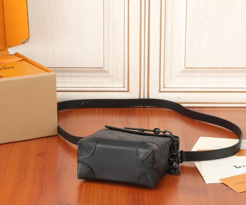 Minimalist LX Top Handle Bags 13877