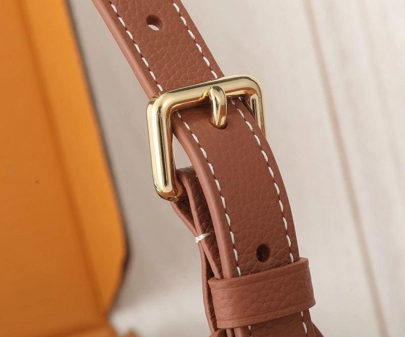 Efficient LX Top Handle Bags 13886