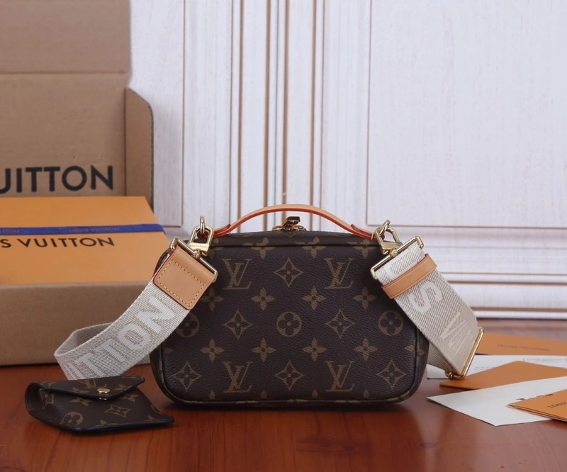 LX Satchel bags Bold 14755