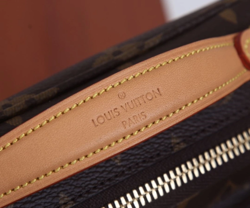 LX Satchel bags Bold 14755