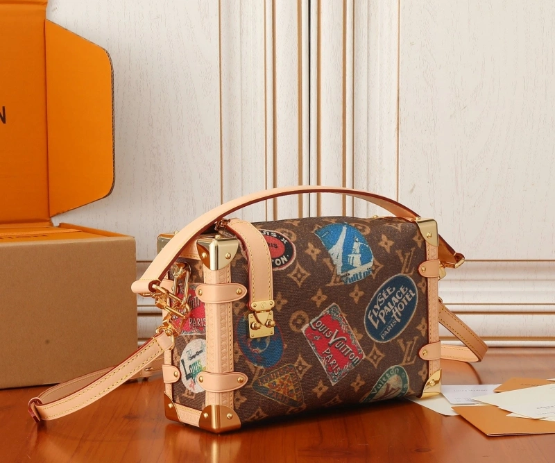 Soft LX Box Bags 15600