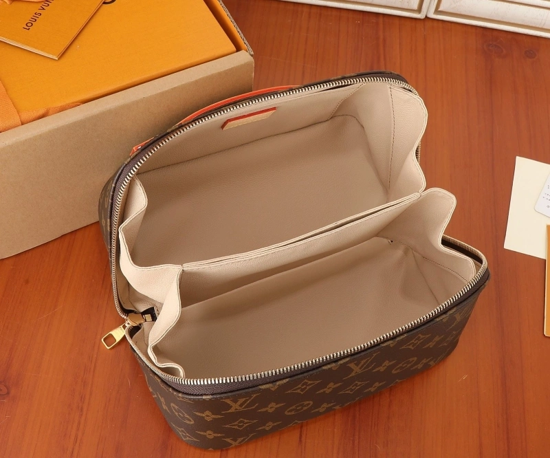 LX Cosmetic Bags Reliable 15277