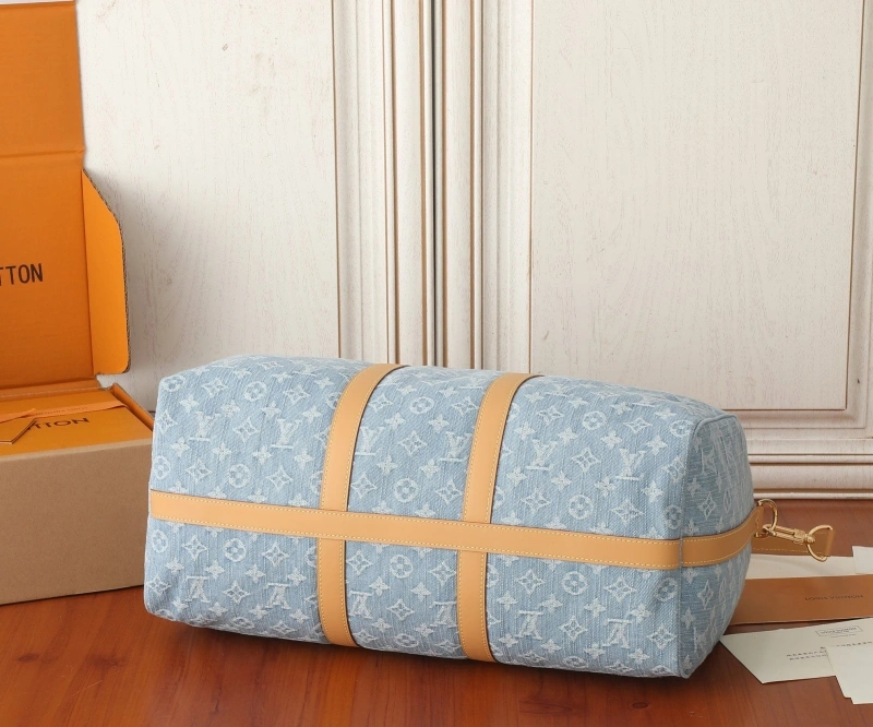 Minimalist LX Travel Bags 13684